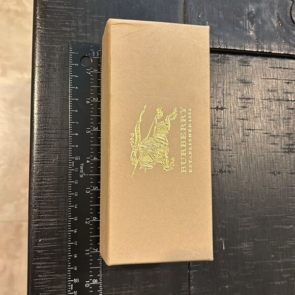 Authentic Burberry Case Cardboard Storage Box Beige 3" x 7" x 2" Sunglasses Box - Picture 5 of 8